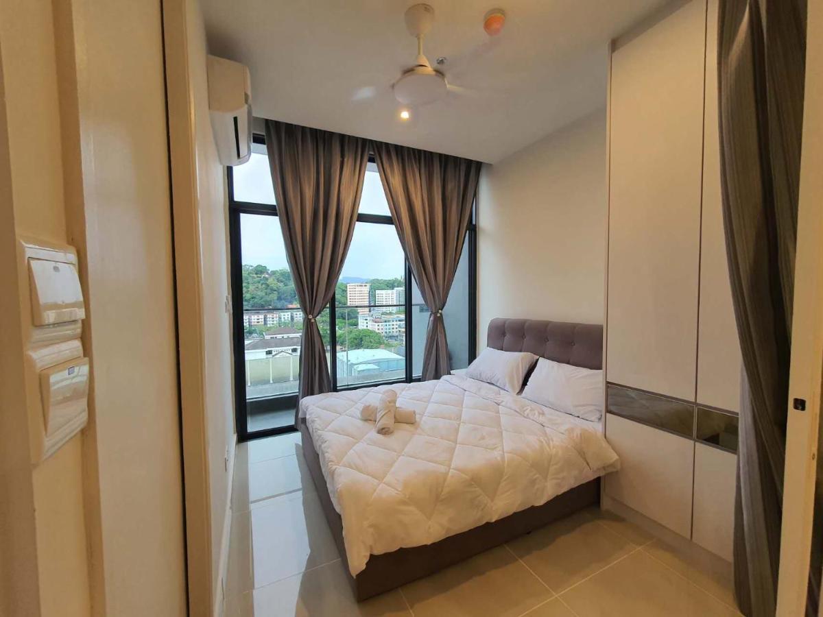 Kota Kinabalu City The Shore - Lucky 7 Homestay Exteriör bild