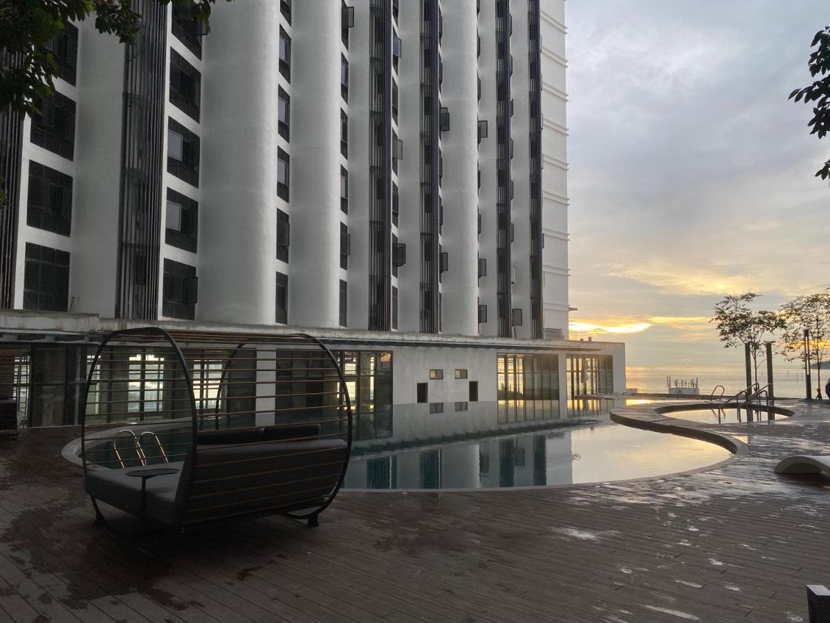 Kota Kinabalu City The Shore - Lucky 7 Homestay Exteriör bild