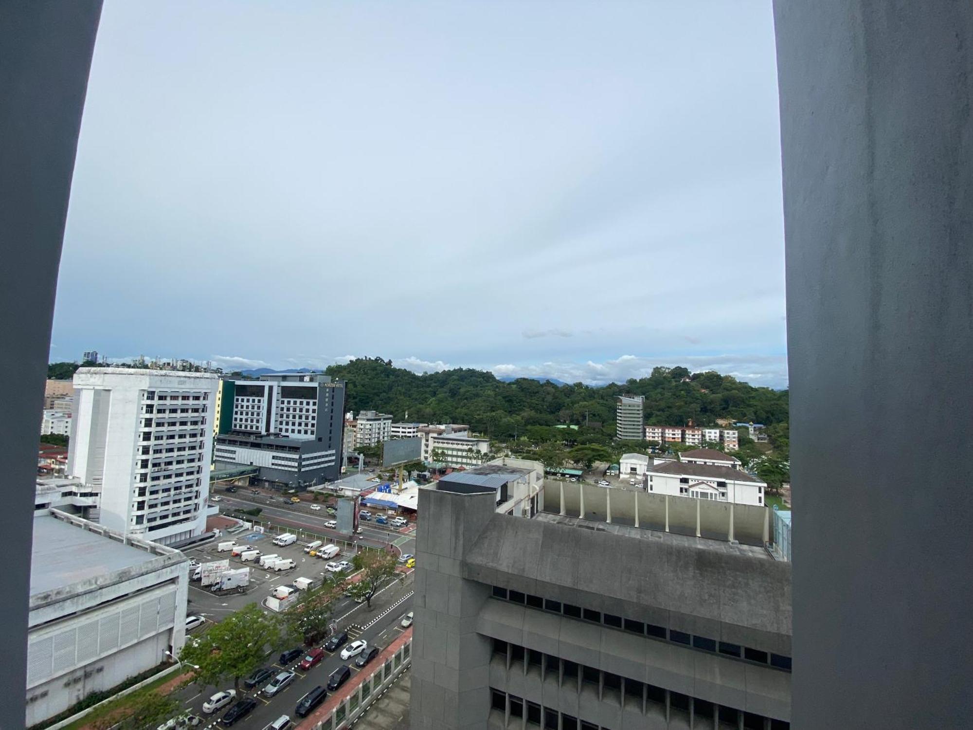 Kota Kinabalu City The Shore - Lucky 7 Homestay Exteriör bild